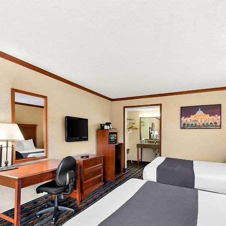 Best Western Fairfax City Exterior foto